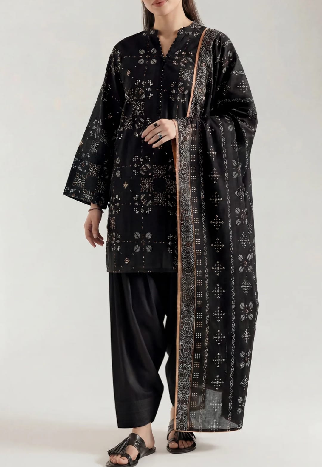 Saya 3-Piece Unstitched Printed Lawn Suit